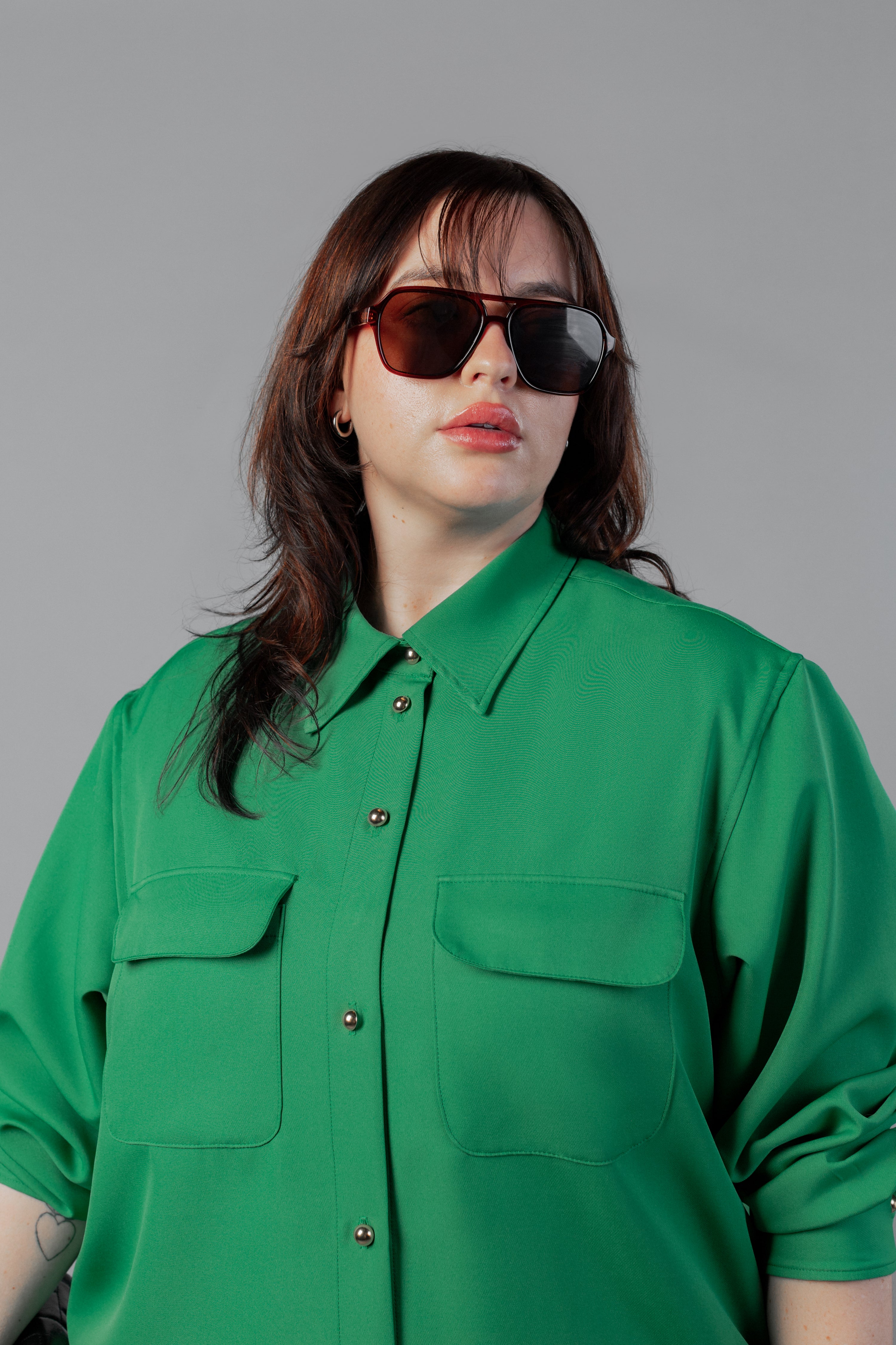 The Payton Two Pocket Shirt - Green