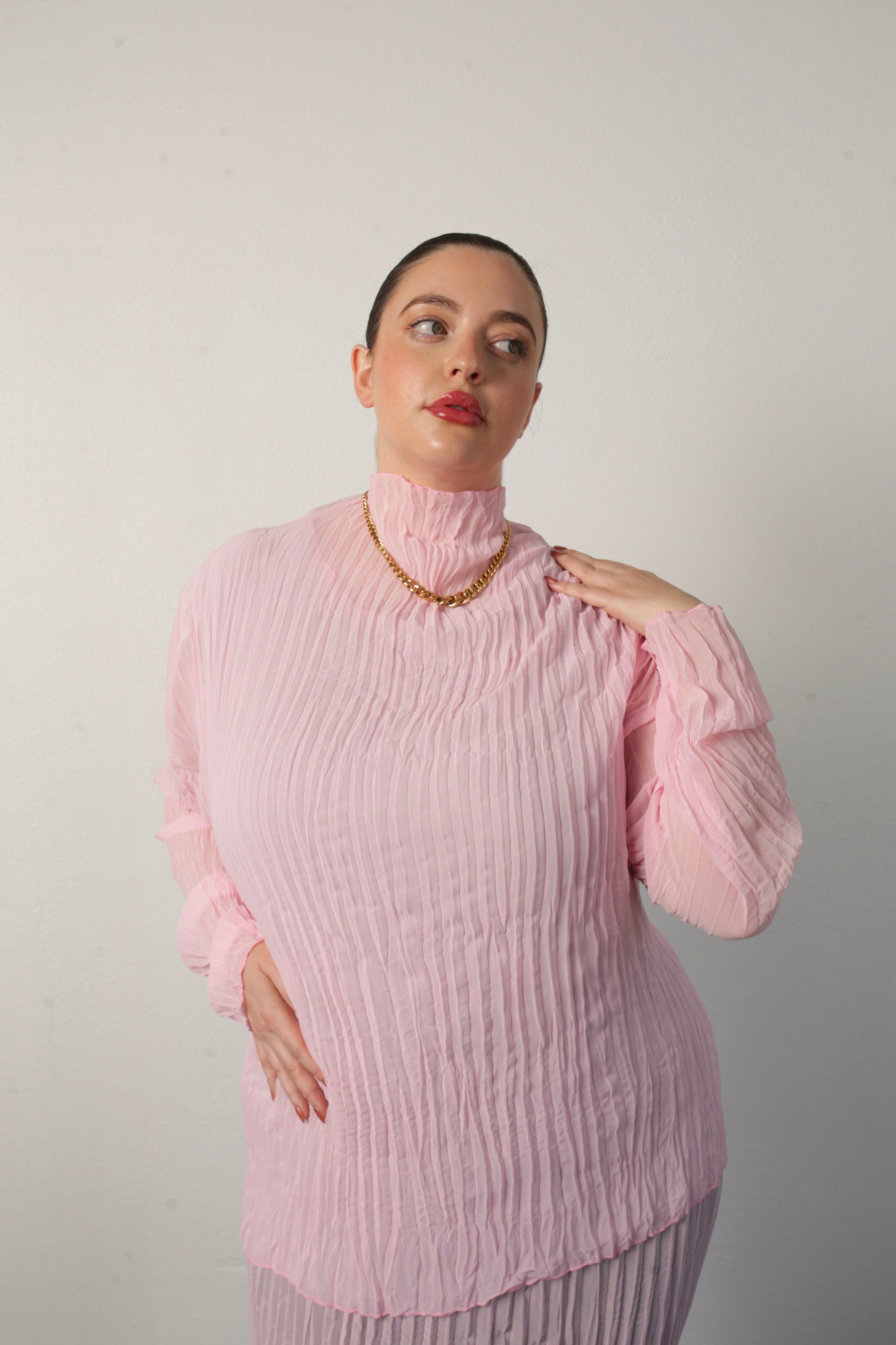 model wearing pink Esme