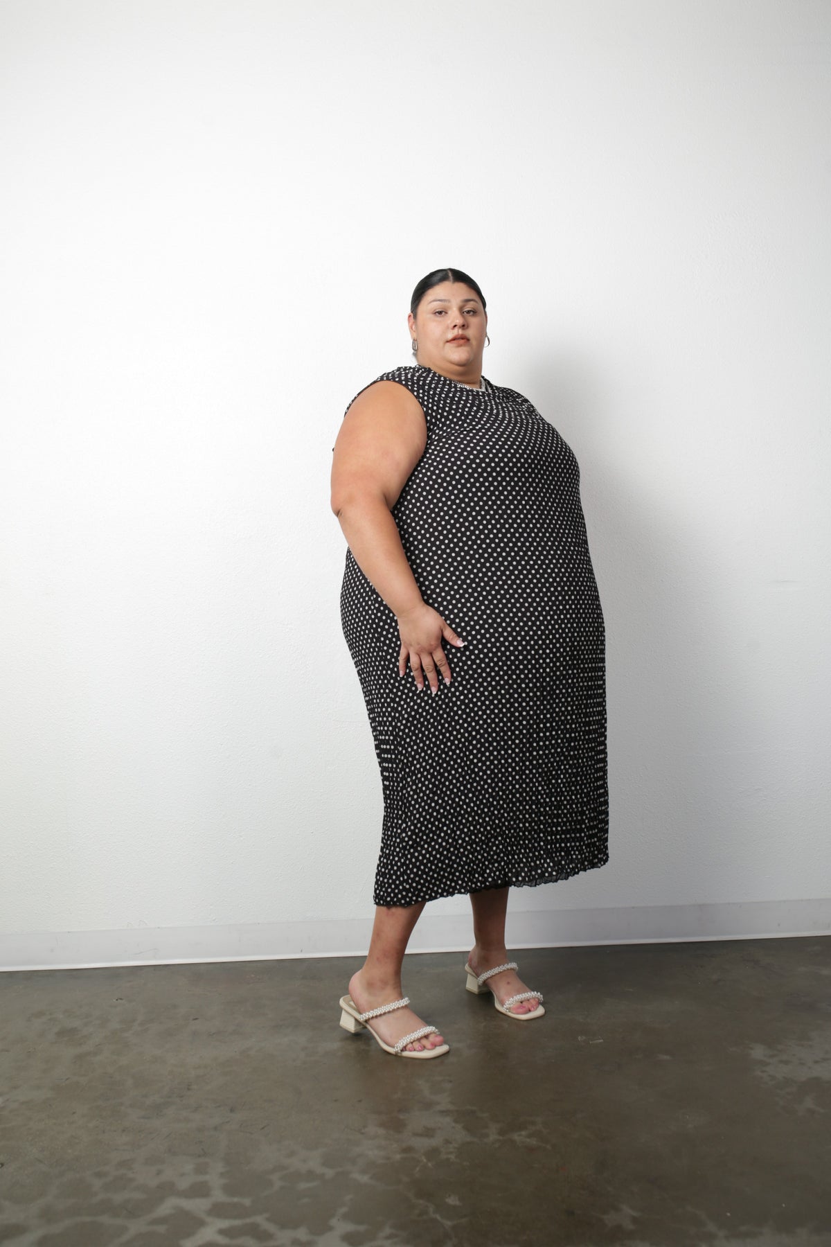 Jaya Pleated Dress- Reversible Polka Dot / Black