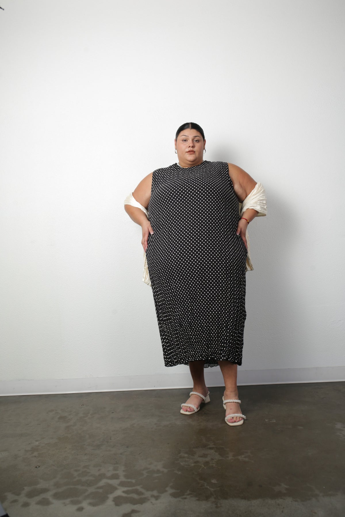 Jaya Pleated Dress- Reversible Polka Dot / Black