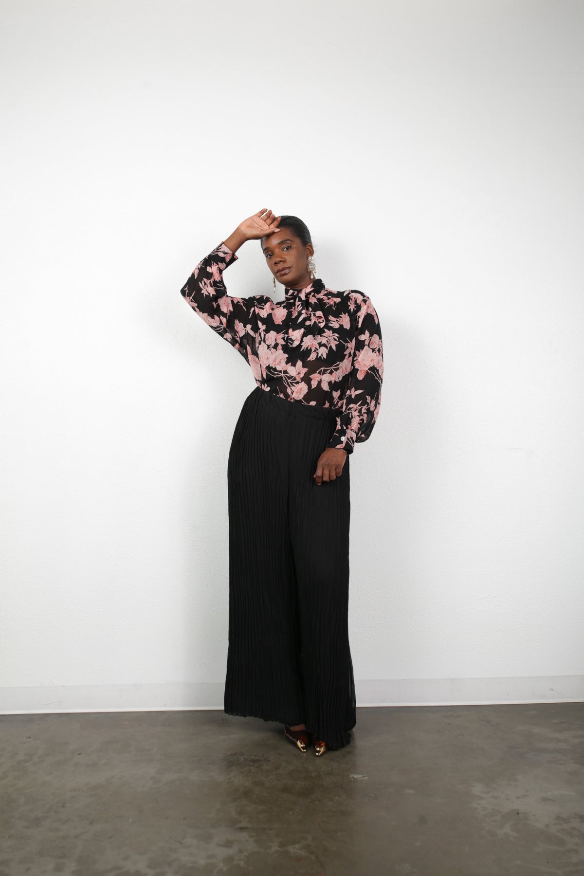 Amara Pleated Wide Leg Pant - Classic Black