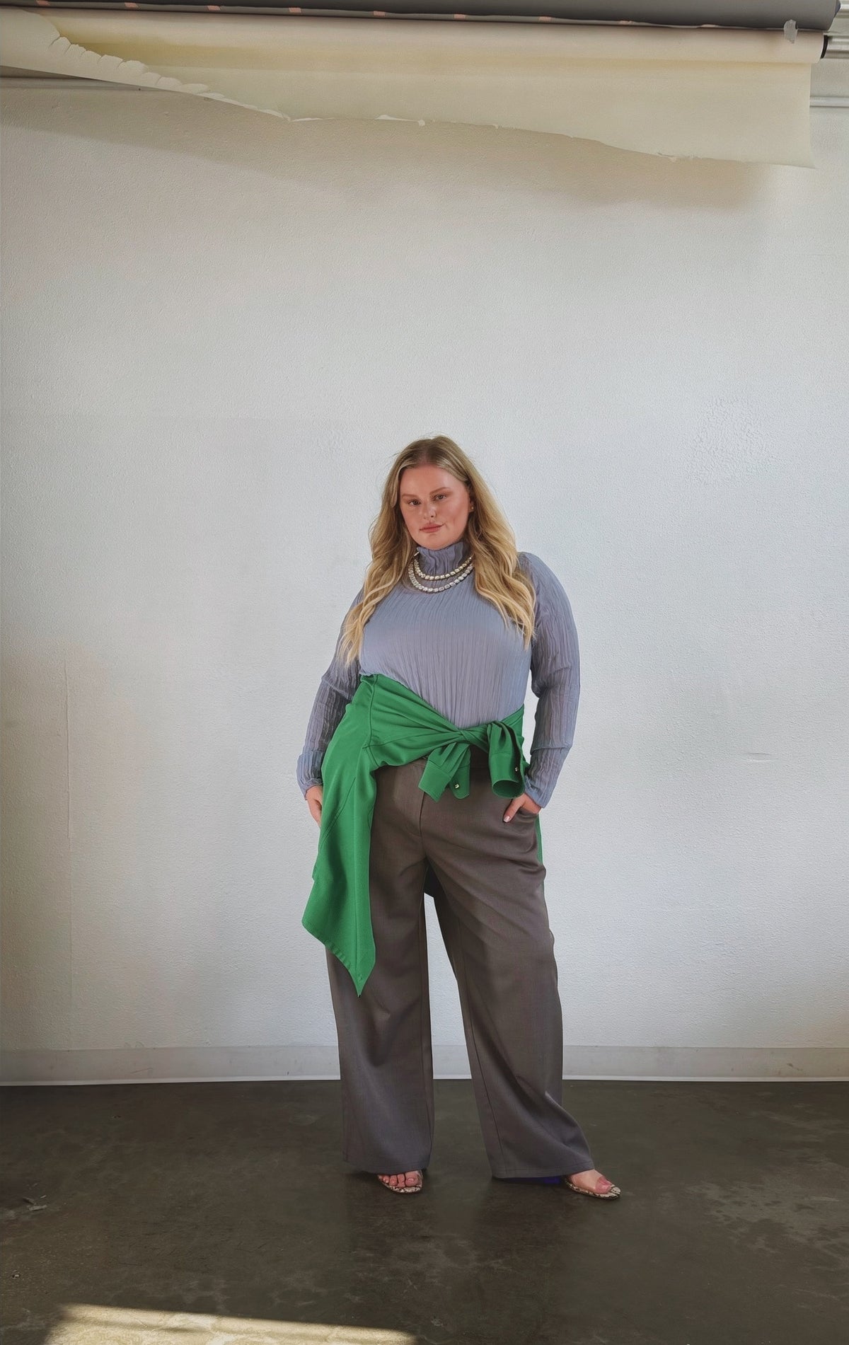 Hepburn Wide Leg Pant - Gray