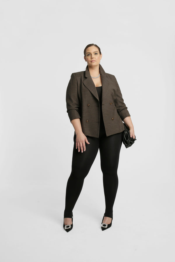 Davis Blazer- sharp with a relaxed fit - Windowpane