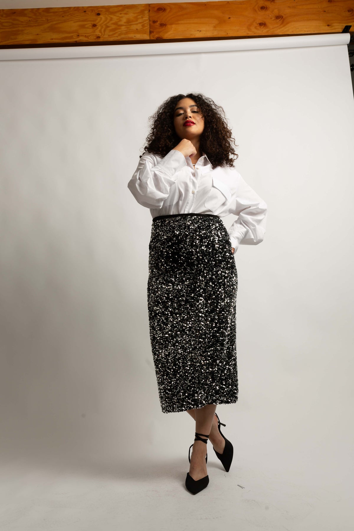 Kaya Midi Sequin Skirt - Silver Black