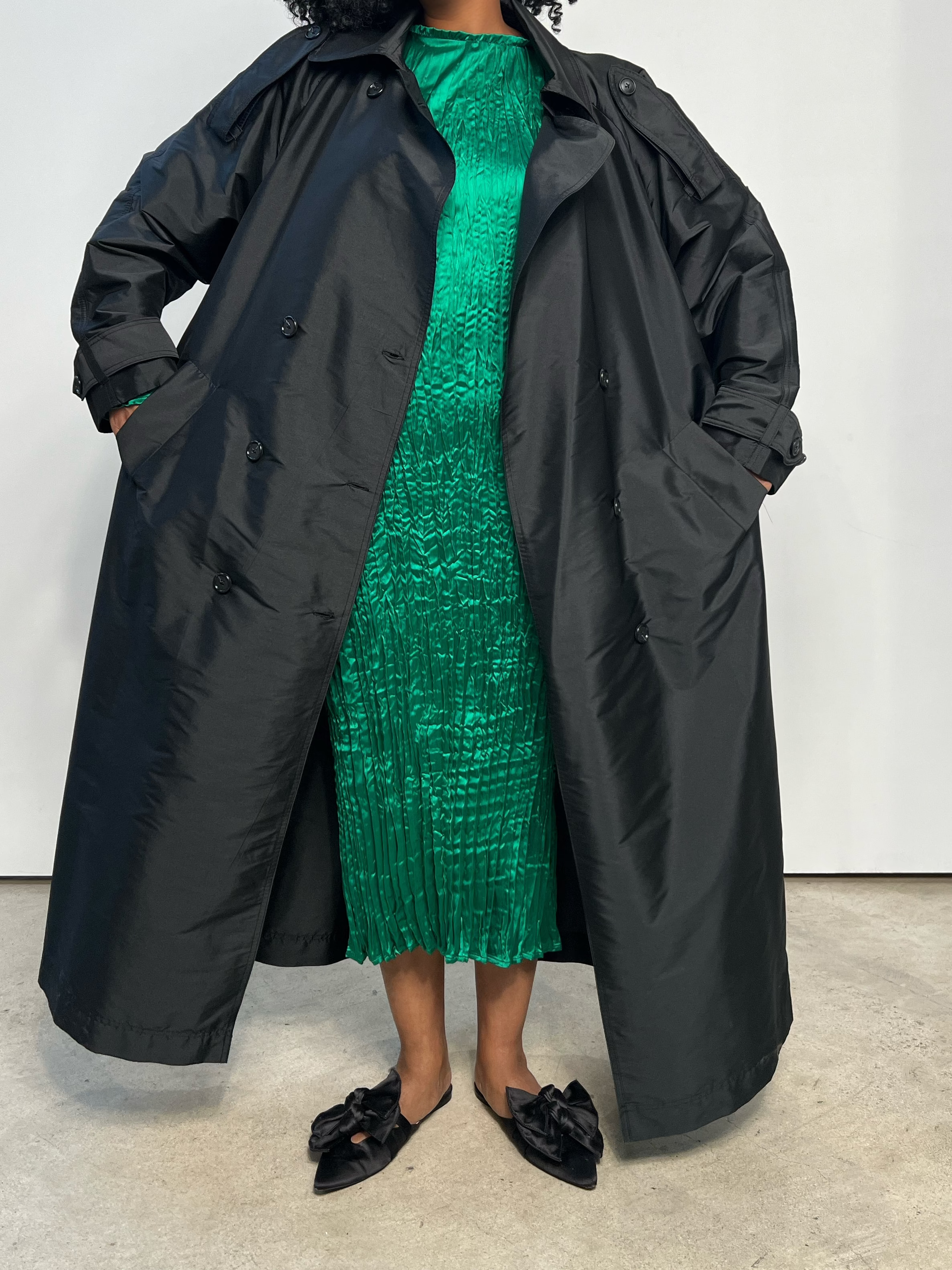 Delia Long Oversized Trench- Black Dupioni