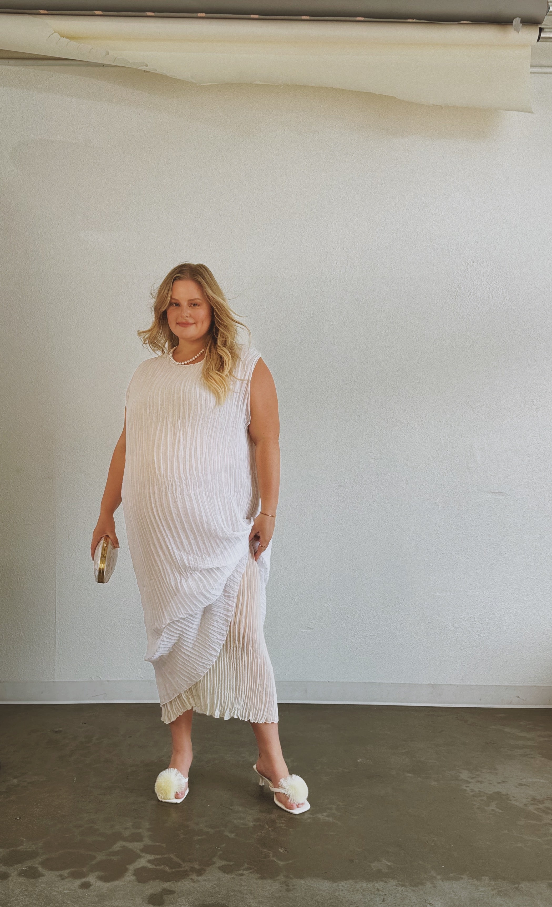 Jaya Pleated Dress- Reversible Cream/White – Baacal