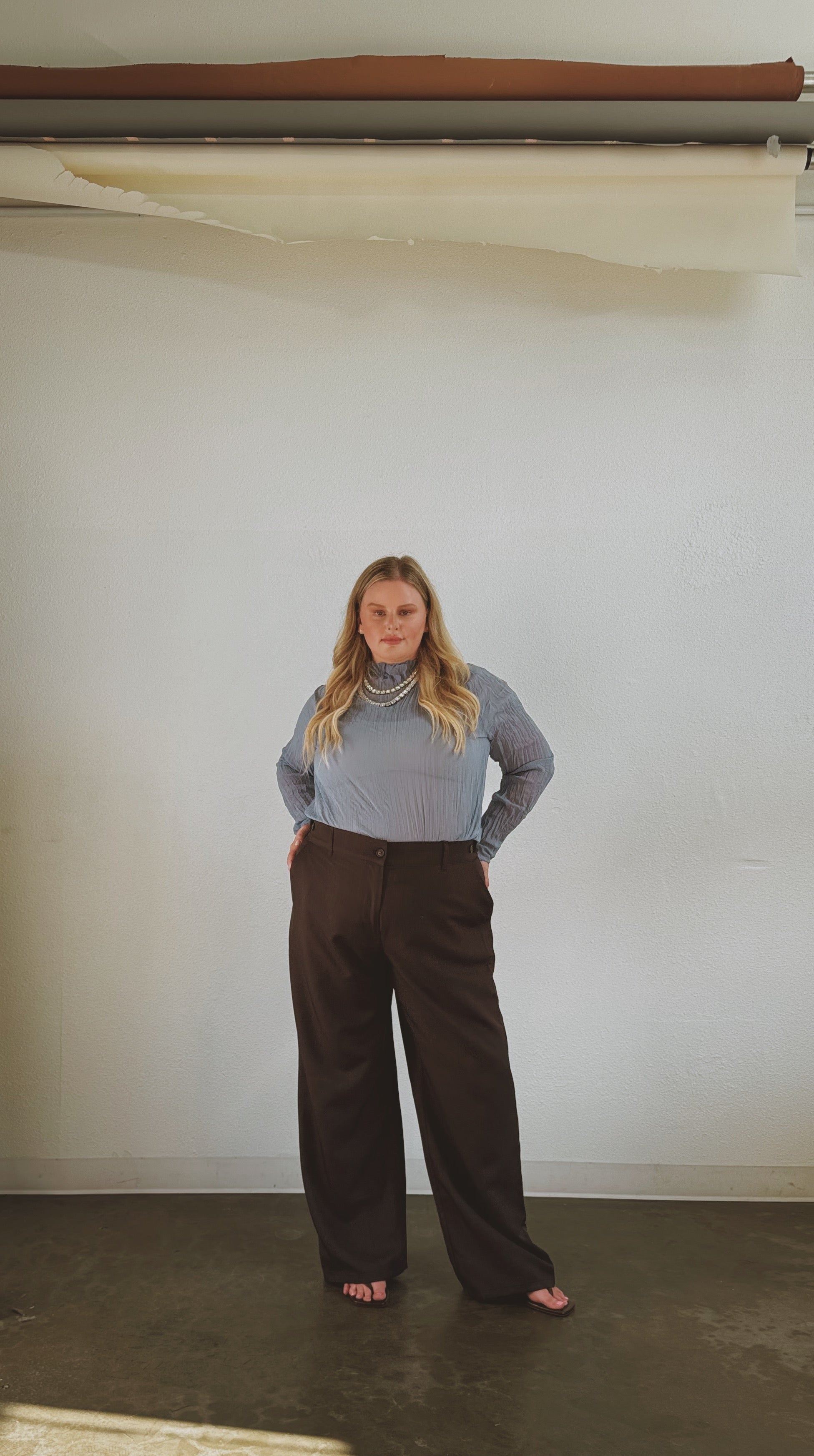 Hepburn Wide Leg Pant - Chocolate — on model, back