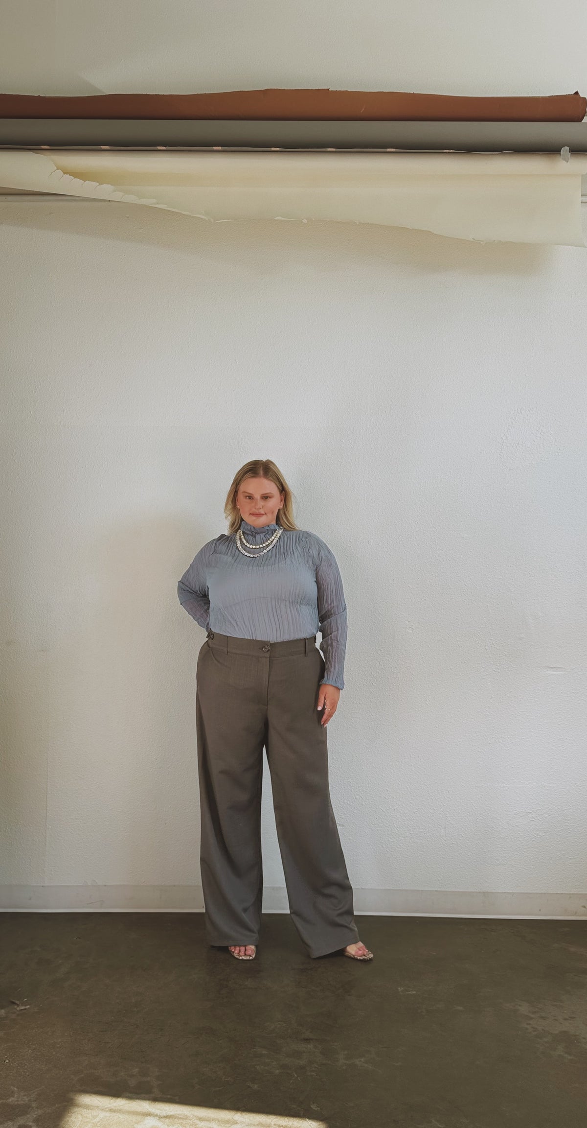 Hepburn Wide Leg Pant - Gray