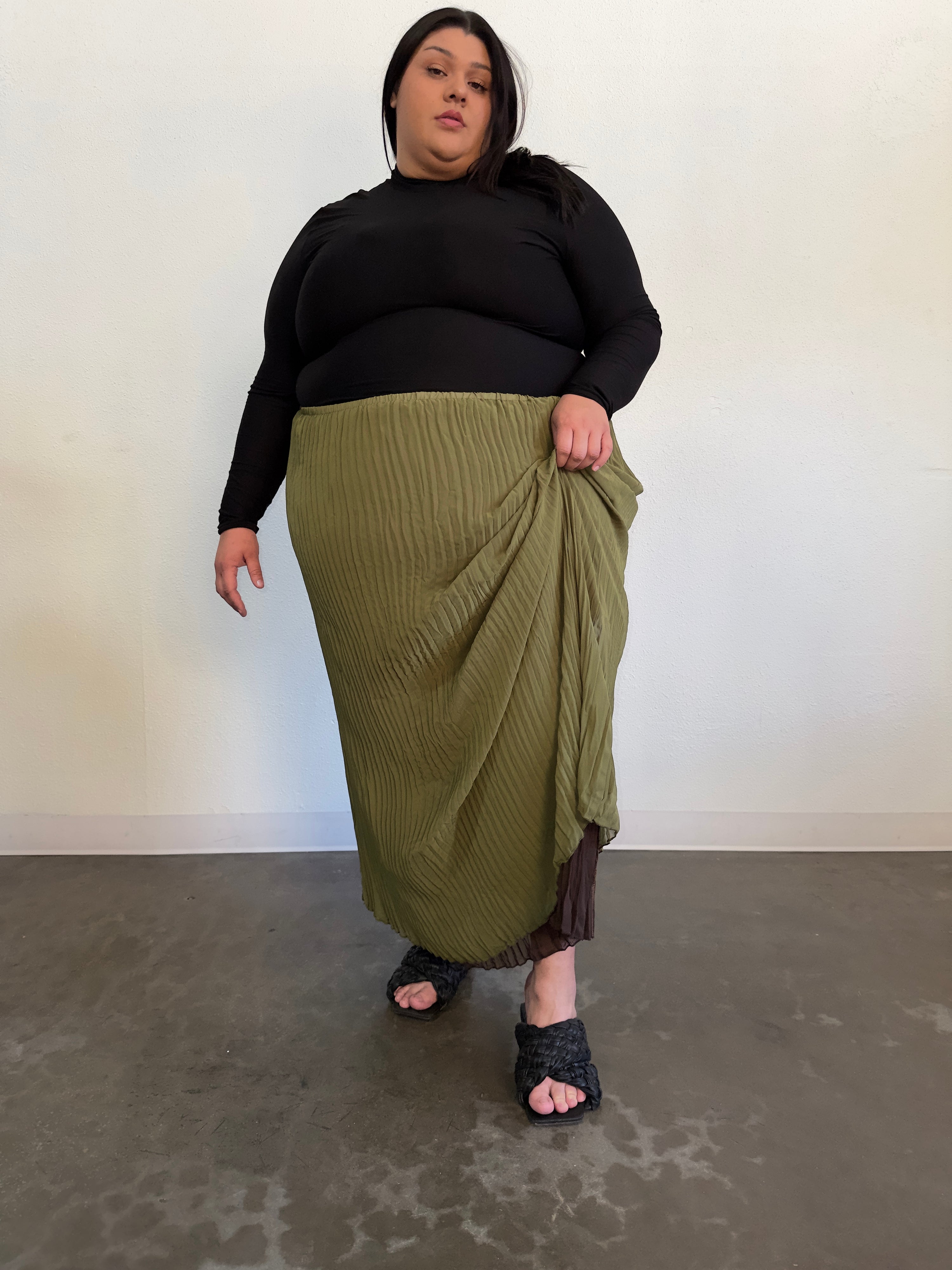 Rue Pleated Skirt- Reversible Olive Green/ Brown