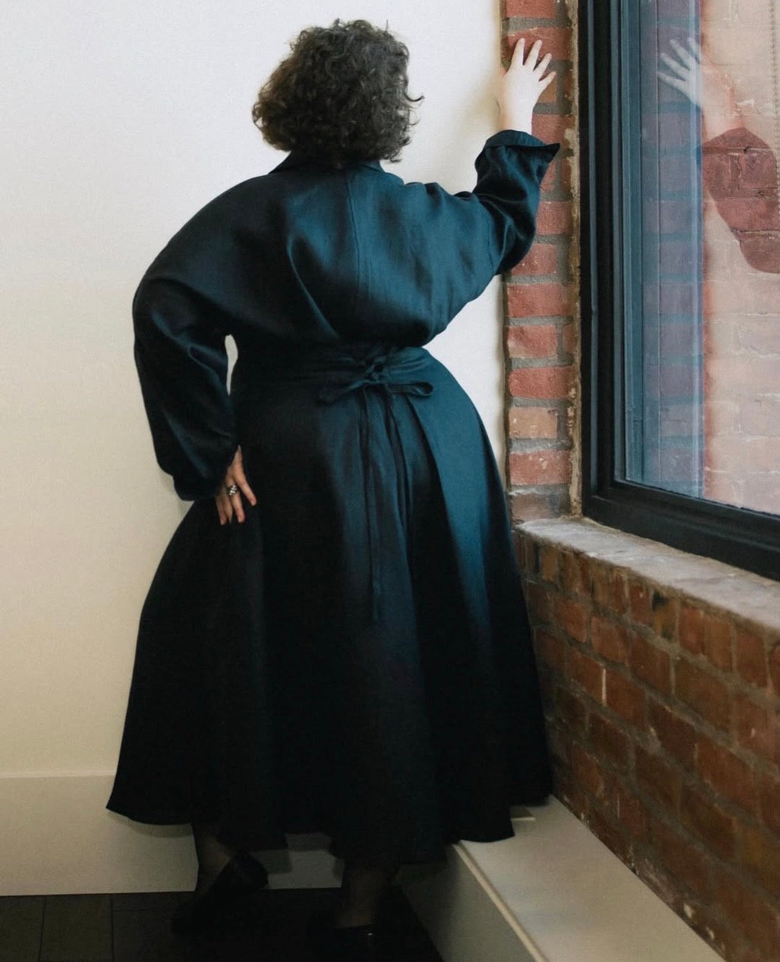 Cinched Waist Shirtdress- Black Linen