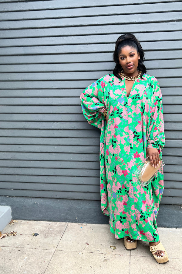 The Trapunto Kaftan- Maxi length is our newest Kaftan style.  This is our most lux in styling and shape to date.  With a full drape of fabric that gathers into the wide beautiful cuffs. The cuffs and front yolk feature the multi-rows of trapunto stitch