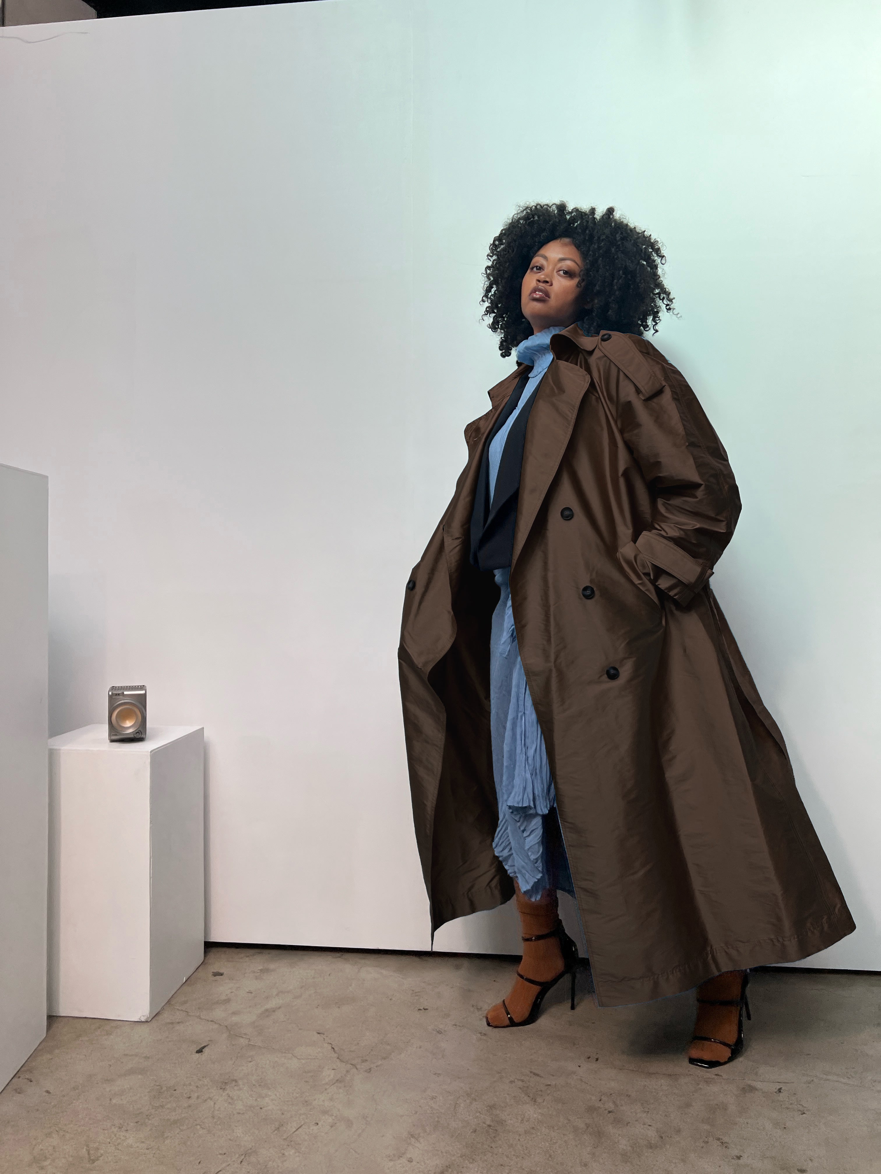 modelchocolatedeliatrench.jpg