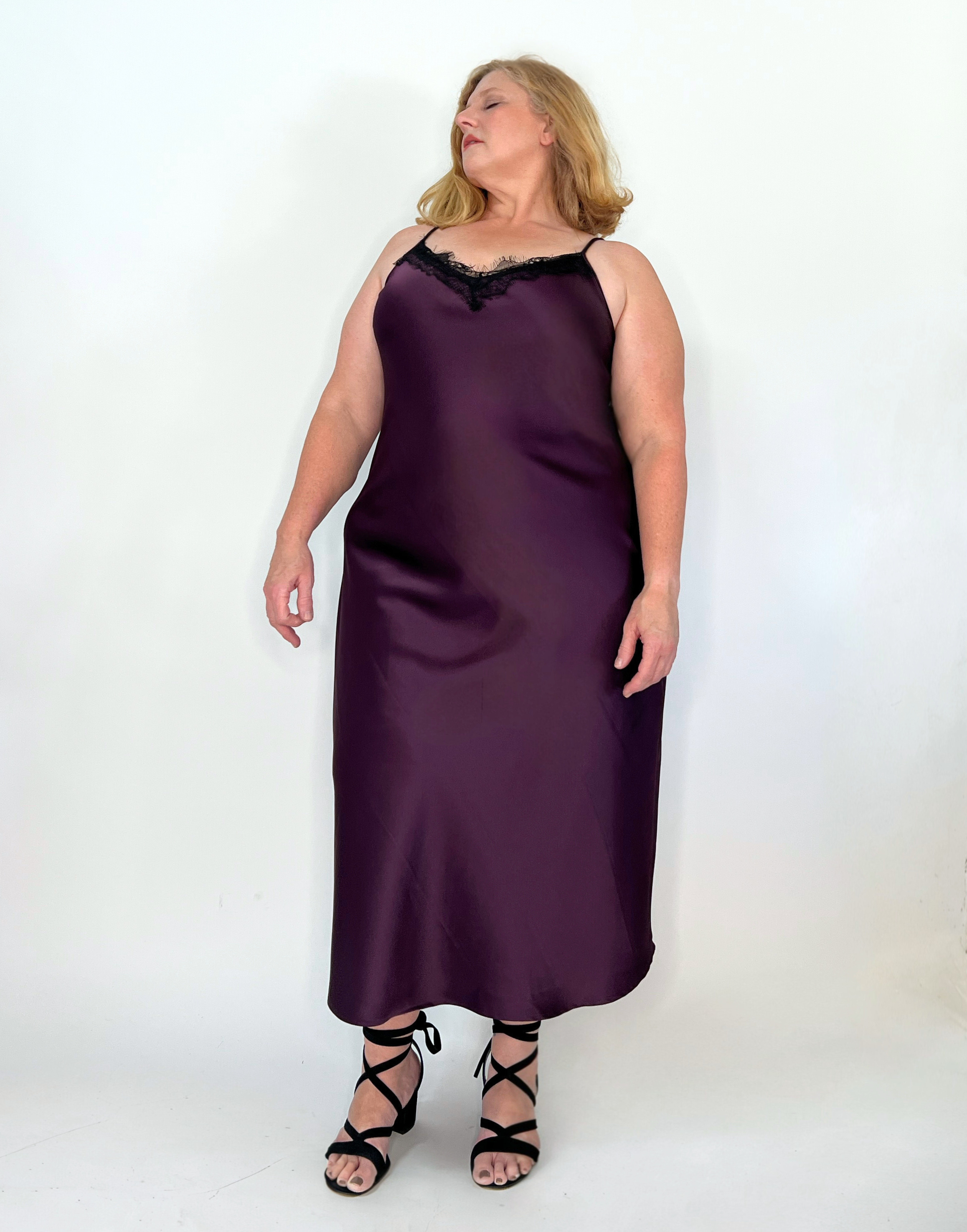 Eva Lace Slip Dress - Plum/ Black