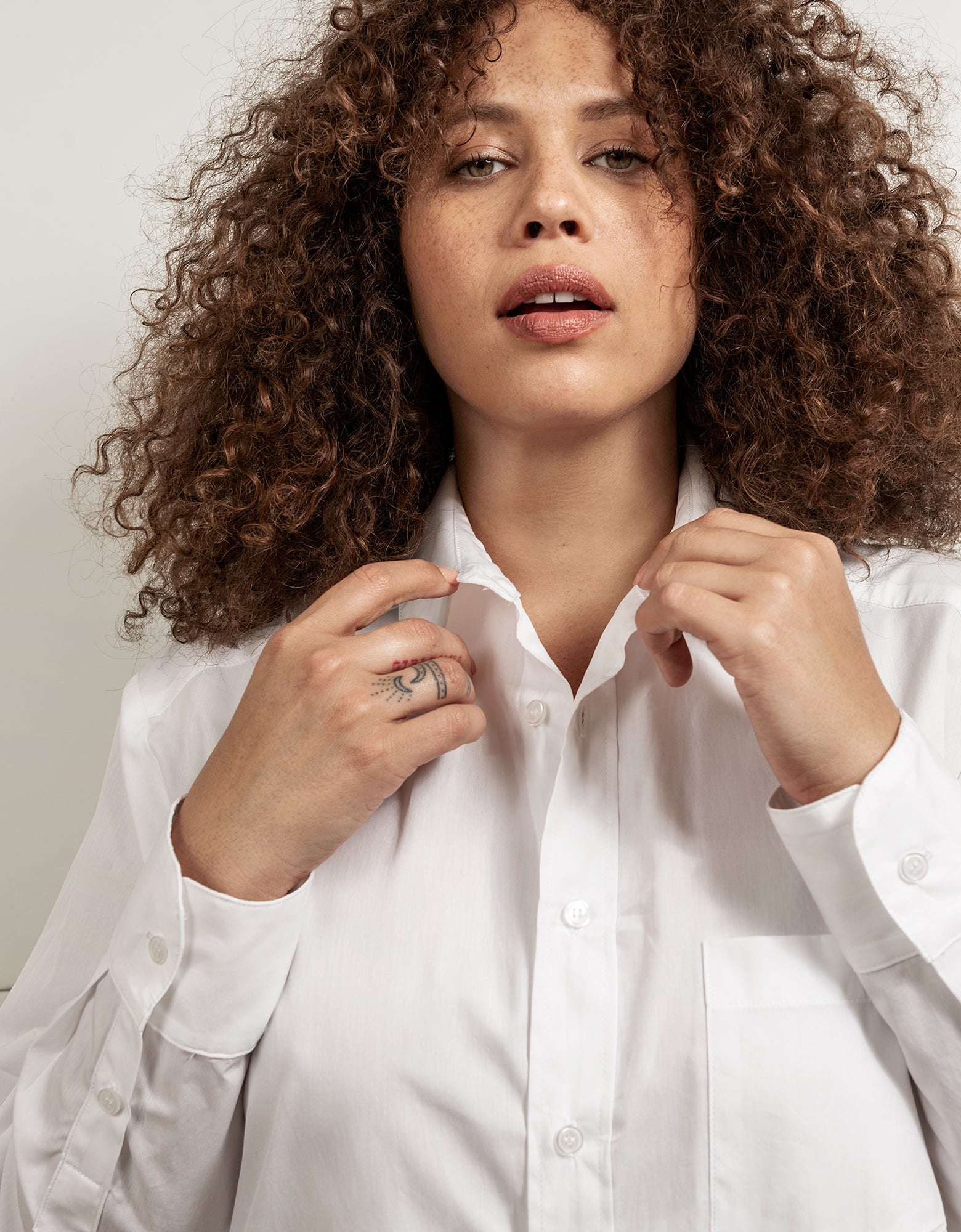 Long Cotton Plus Size button up long sleeves shirtdress in White Cynthia Vincent BAACAL – Baacal