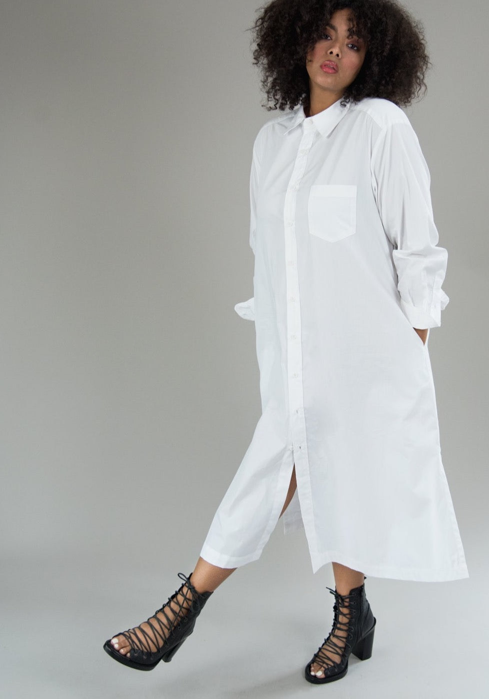 Long Cotton Plus Size button up long sleeves shirtdress in White Cynthia Vincent BAACAL Baacal Long Cotton Plus Size button up long sleeves shirtdress in White Cynthia Vincent BAACAL Baacal